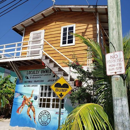 Belize Maya Cabana Belize City Exteriör bild